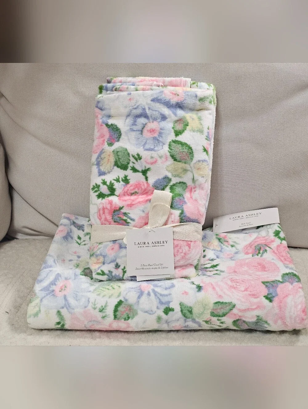 3 pc Laura Ashley FLORAL QUARTET Pink Blue Velour 1 Bath 2 Hand Towel Set Pastel